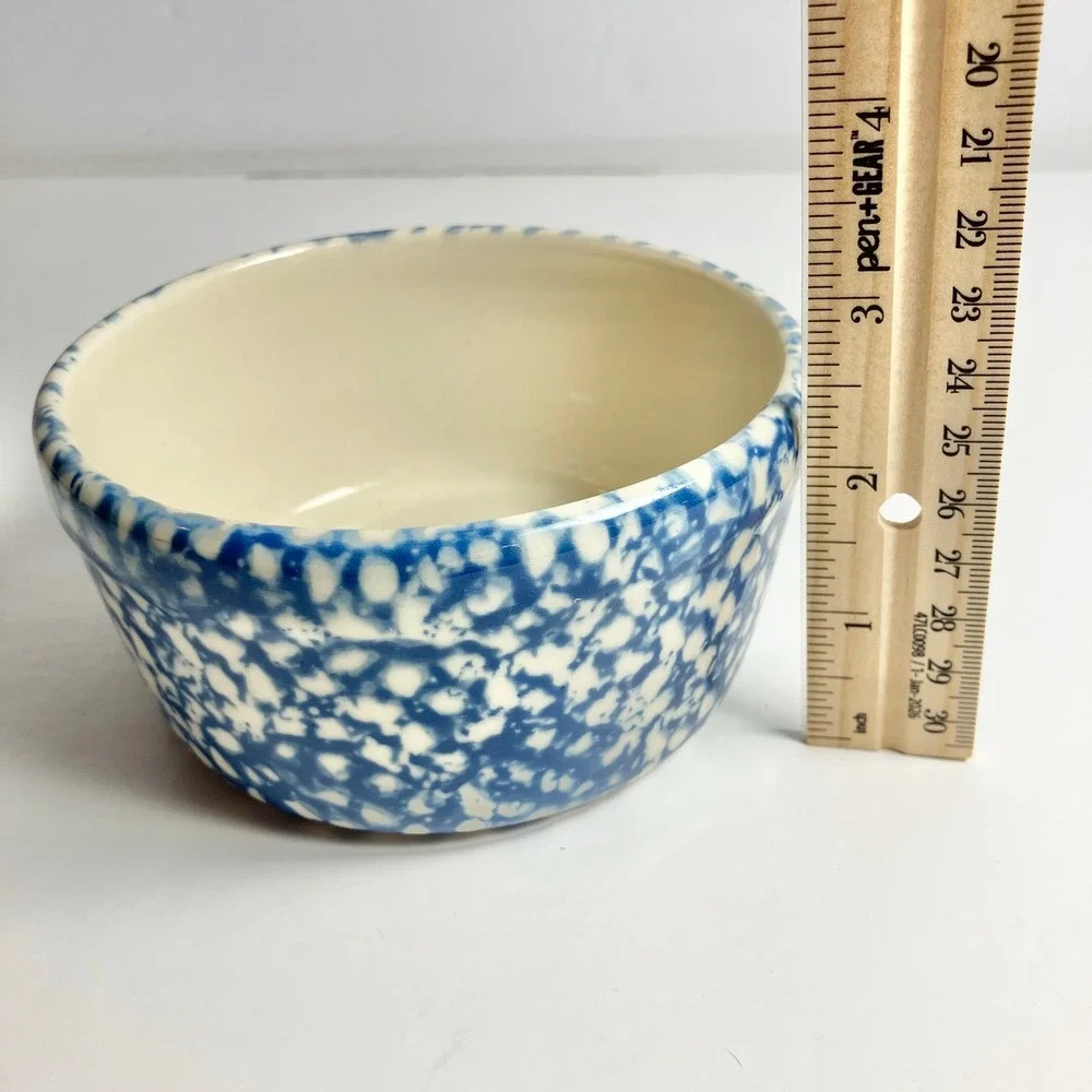 Roseville Pottery Company roseville blue